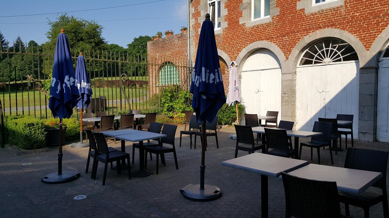 Logis - Chateau De La Motte - Hotel & Restaurant Liessies المظهر الخارجي الصورة
