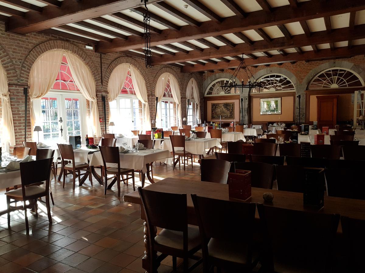Logis - Chateau De La Motte - Hotel & Restaurant Liessies المظهر الخارجي الصورة