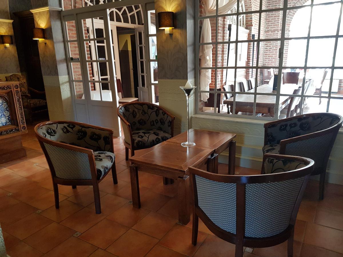 Logis - Chateau De La Motte - Hotel & Restaurant Liessies المظهر الخارجي الصورة