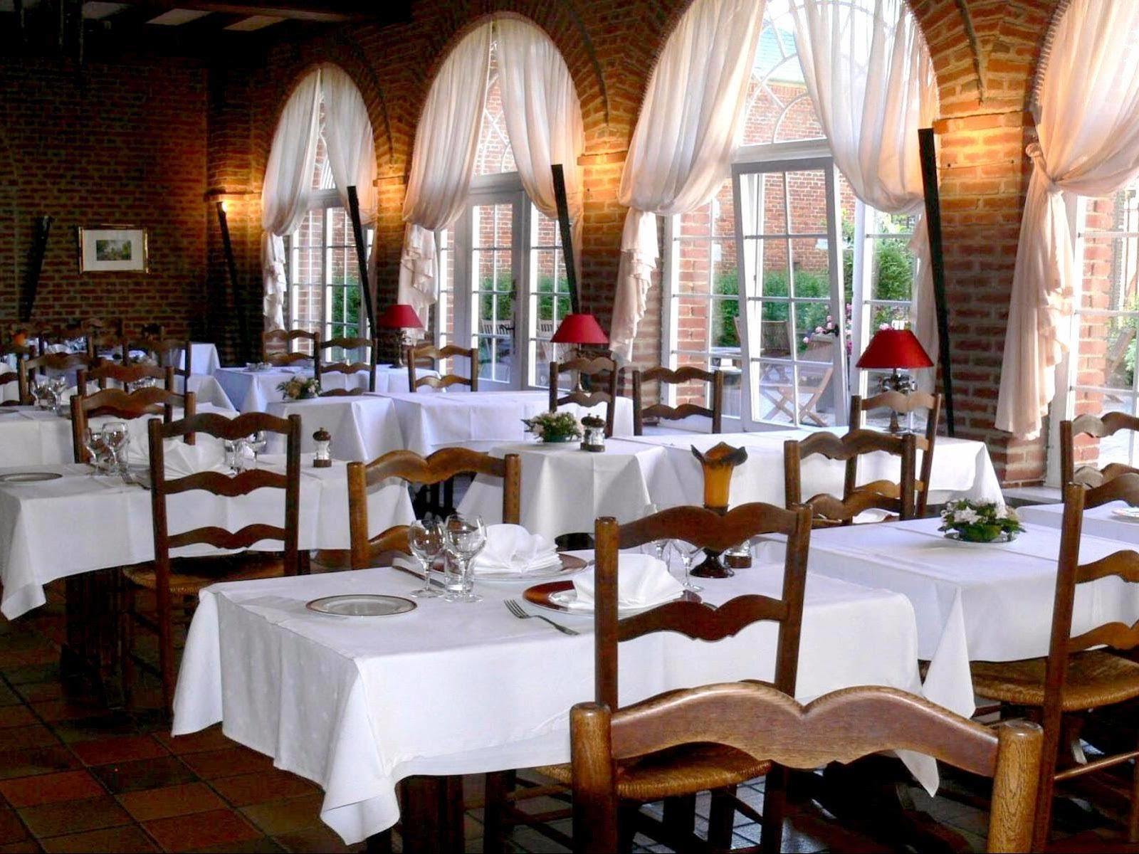 Logis - Chateau De La Motte - Hotel & Restaurant Liessies المظهر الخارجي الصورة